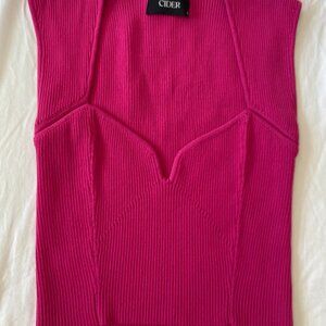 Cider Square neck bright pink with little v neck tight fitting ribbed. Size: M